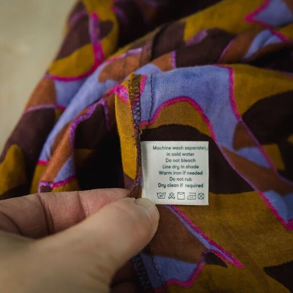 Roberta Roller Rabbit Size Medium M Floral Leaf Print Keyhole Pleated Top Blouse - Picture 6 of 7